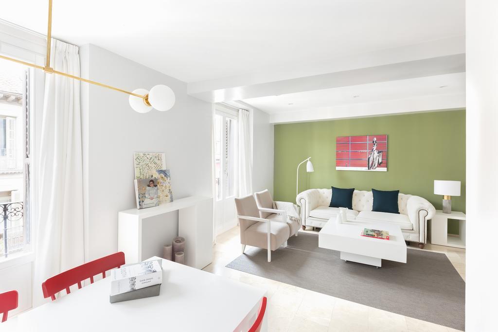 Carretas Apartments Мадрид Экстерьер фото